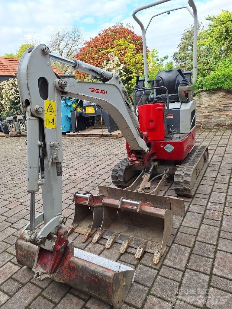 Takeuchi TB 210 R Miniescavatori