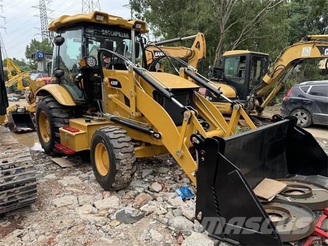 CAT 420 F Terne