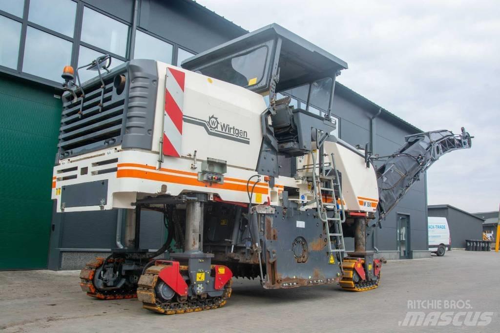 Wirtgen W150 Fresa a freddo per asfalto