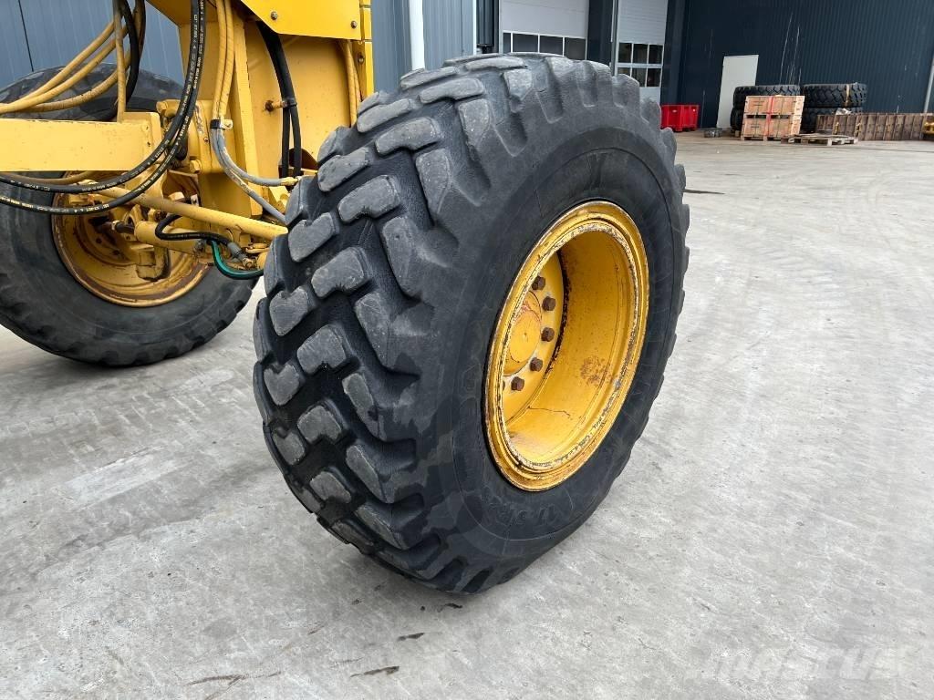 CAT 140H Motorgraders