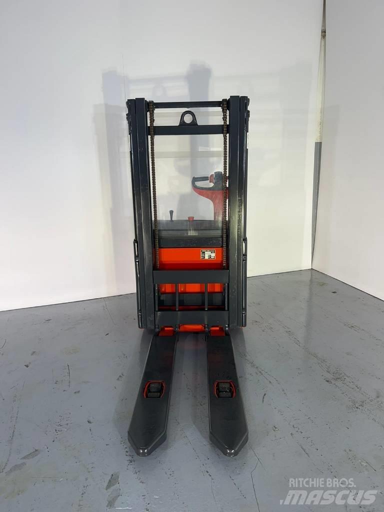 Linde L12 Transpallet elettrici a timone
