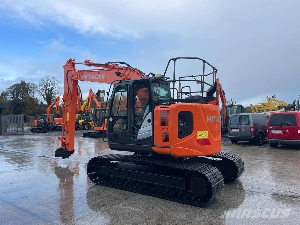 Hitachi ZX 135 US-6 Escavatori cingolati