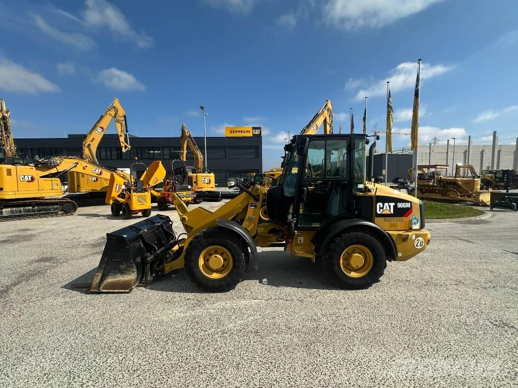 CAT 906 M Pale gommate