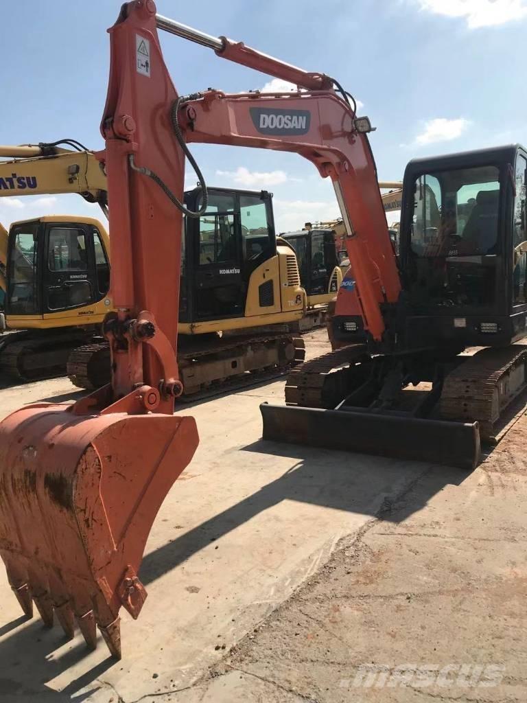 Doosan DX 60 Escavatori cingolati