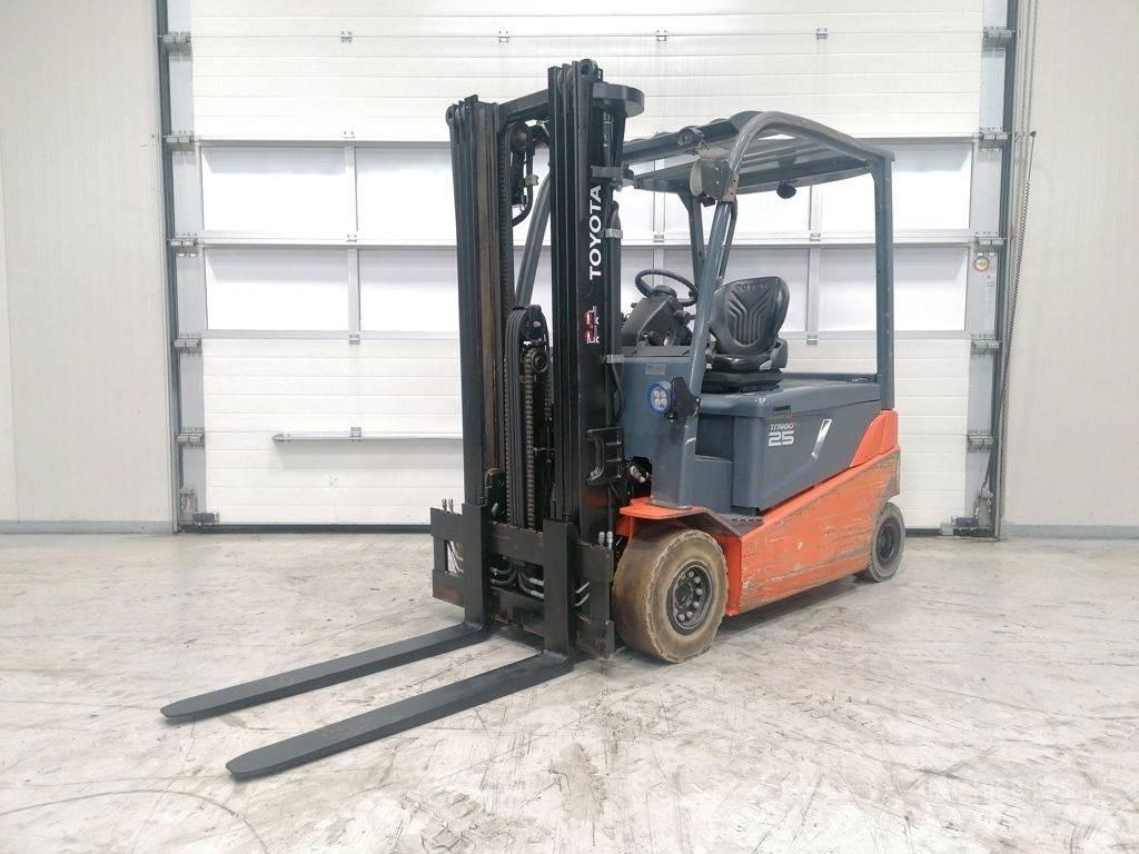 Toyota 8FBMT25 Carrelli elevatori elettrici