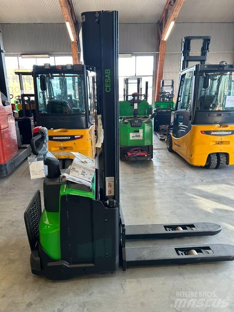 Cesab S 212 L Transpallet uomo a terra