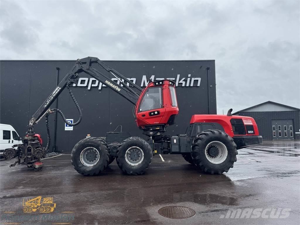 Komatsu 951 Abbattitrici, Disboscatrici
