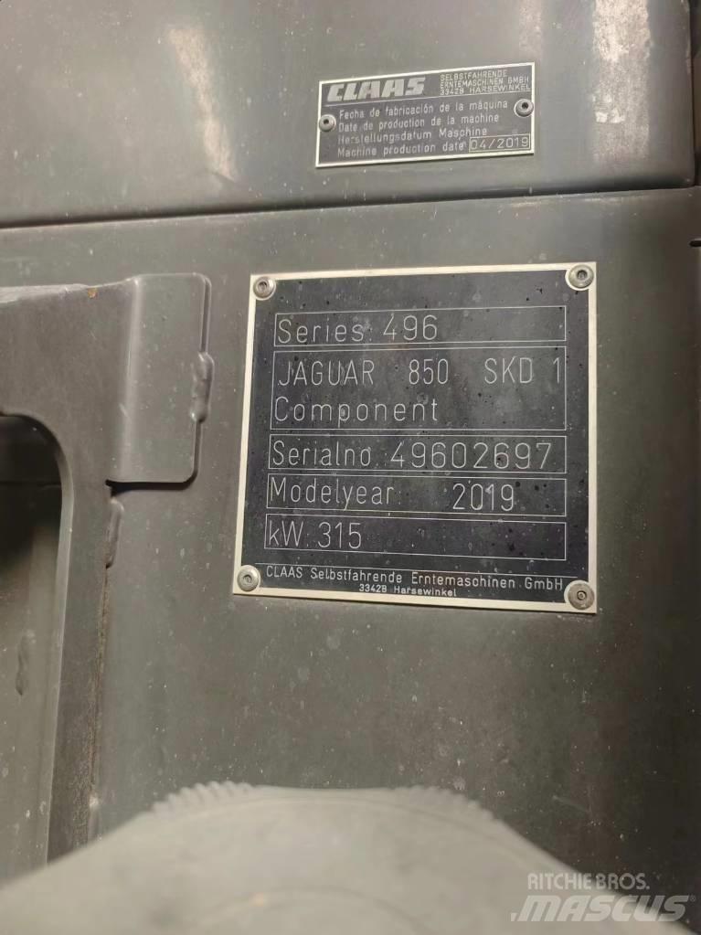 CLAAS Jaguar 850 Trince semoventi