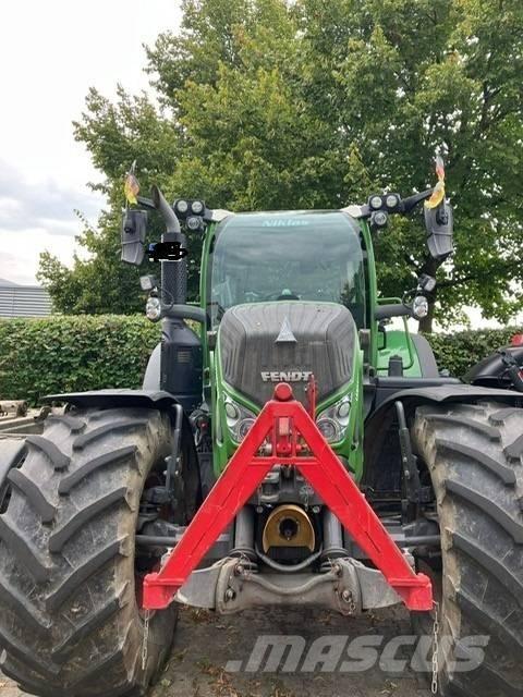 Fendt 724 Vario S4 Trattori
