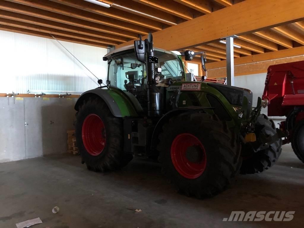 Fendt 724 Vario S4 Trattori