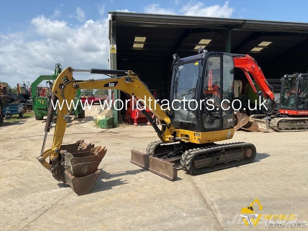CAT 302.7 D Miniescavatori