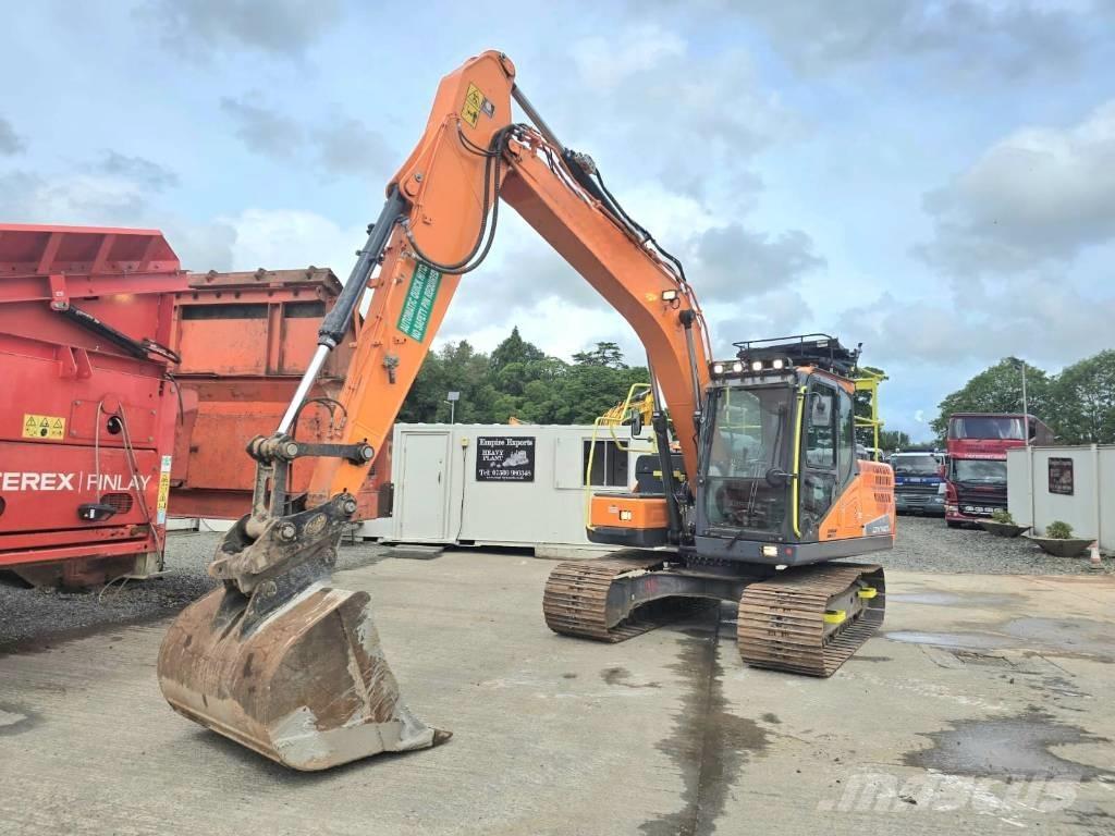 Doosan DX 140 LC Escavatori cingolati