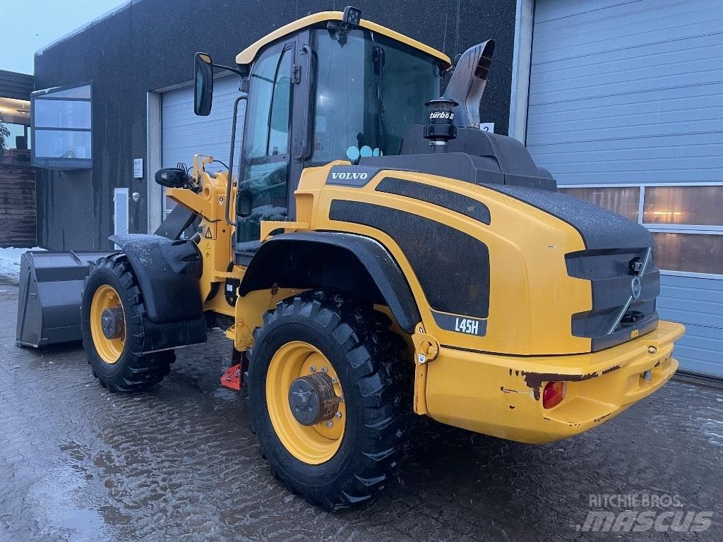 Volvo L45H 30 km/t Pale gommate