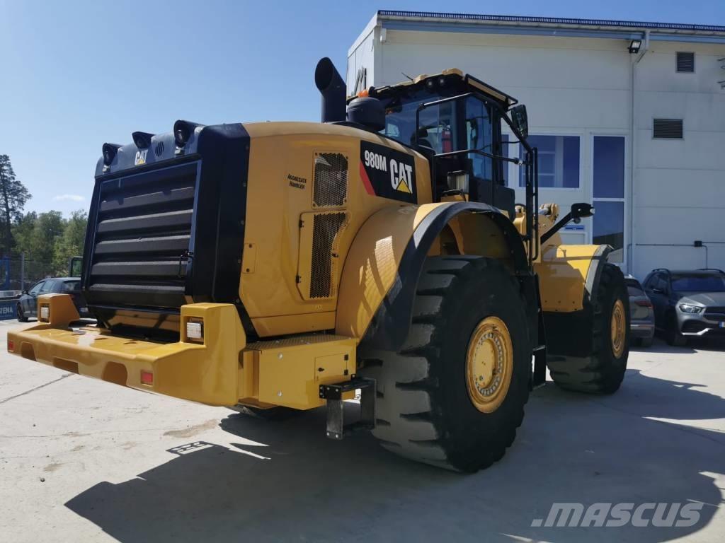 CAT 980M Pale gommate