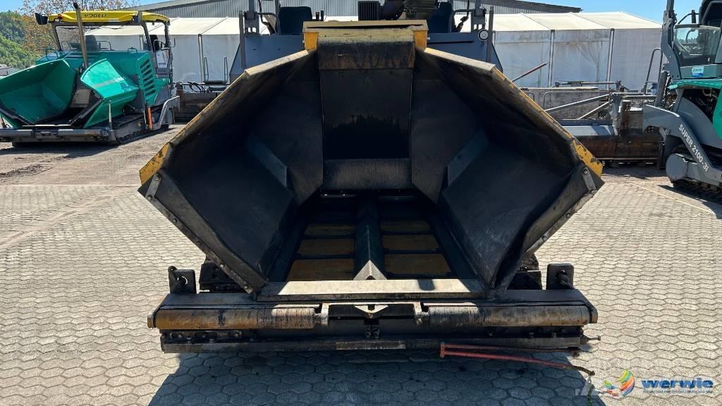 Volvo ABG TITAN 5820 Finitrici