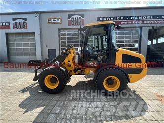 JCB 407 -werkneu- Pale gommate