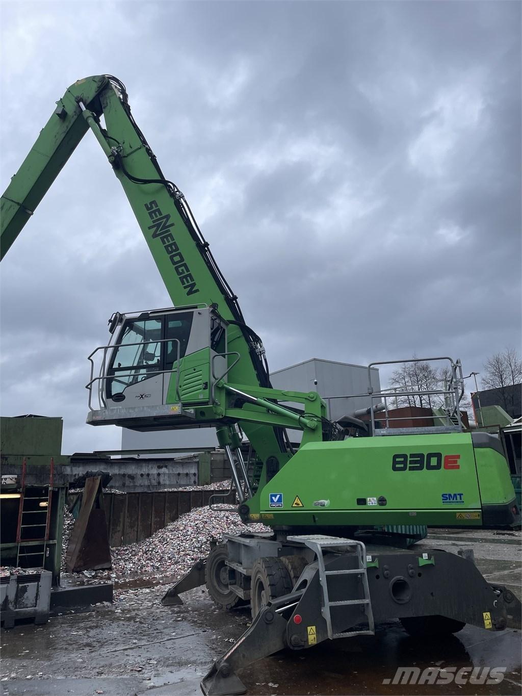 Sennebogen 830 E Movimentazione Materiali - Altro