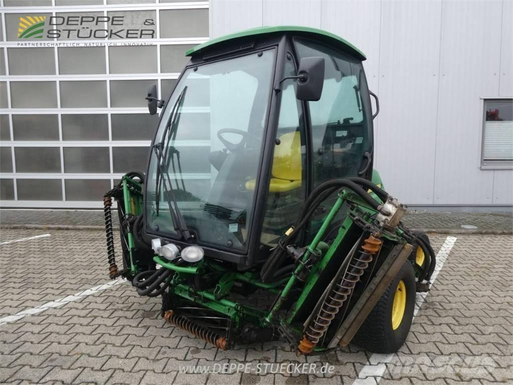 John Deere 8900A Falciatrici