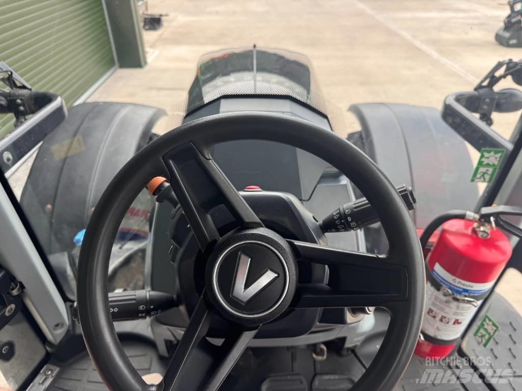 Valtra T 235 Direct Trattori