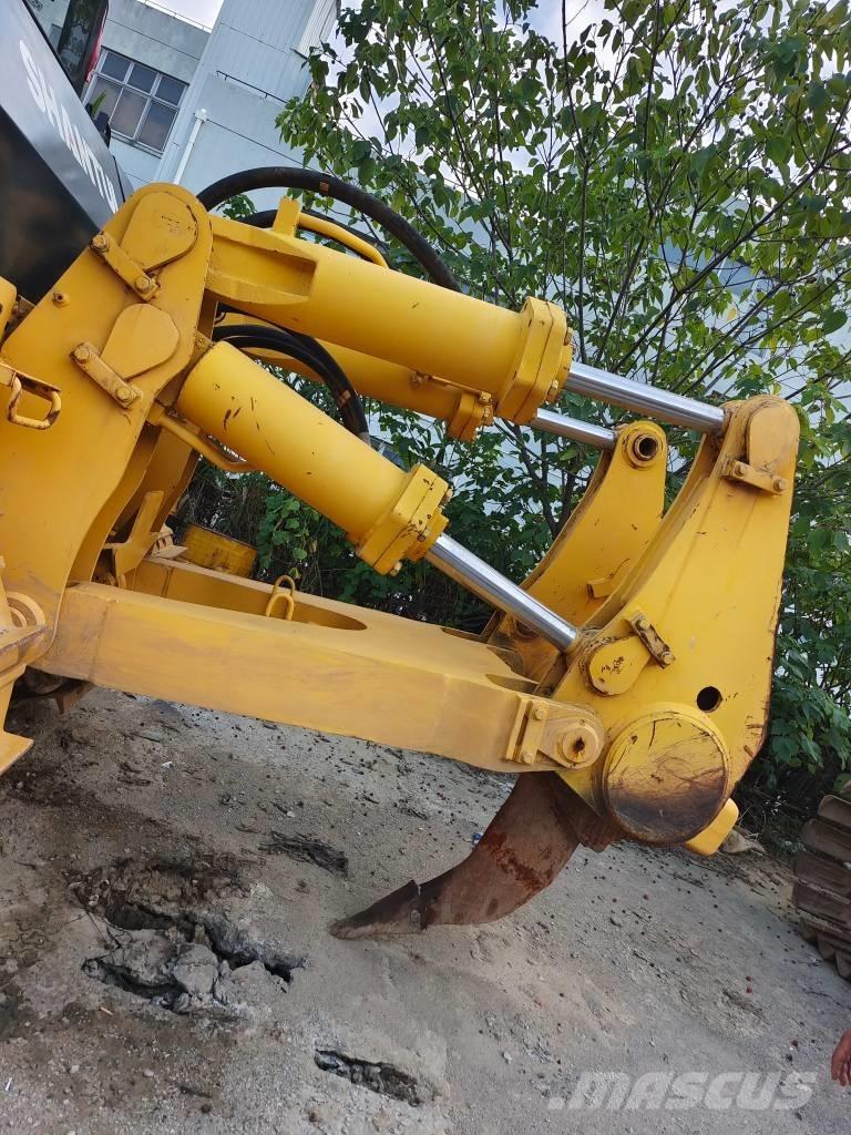 Shantui SD 32 Dozer cingolati