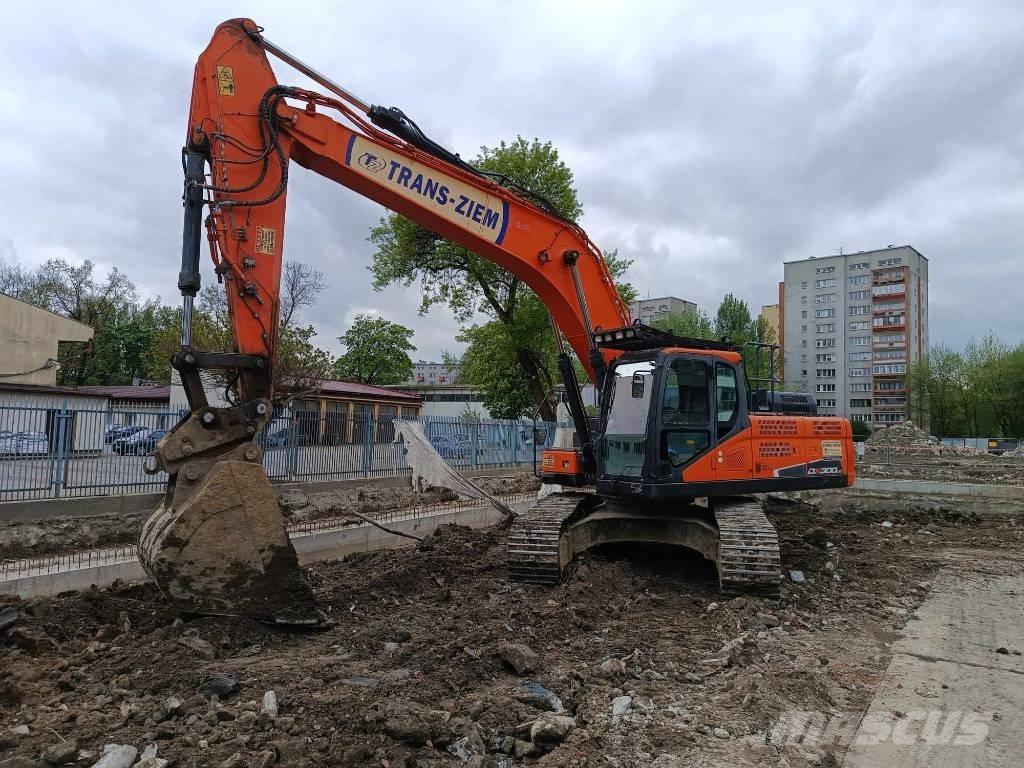 Doosan DX 300 LC-5 Escavatori cingolati