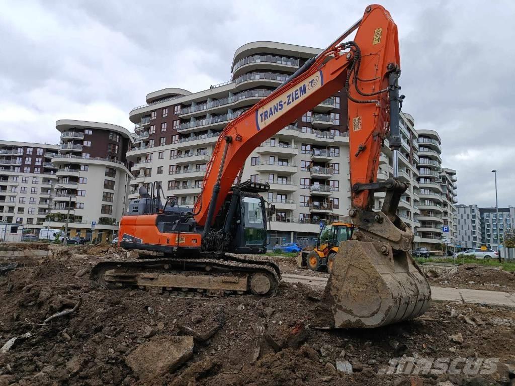 Doosan DX 300 LC-5 Escavatori cingolati