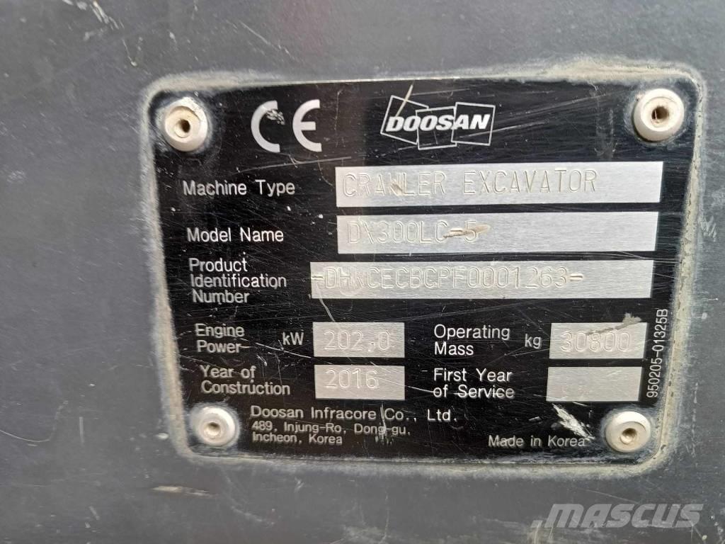 Doosan DX 300 LC-5 Escavatori cingolati