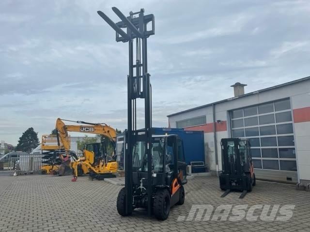Doosan D35C-9 Carrelli elevatori diesel