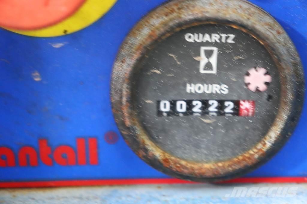 Mantall XE80N Piattaforme a pantografo