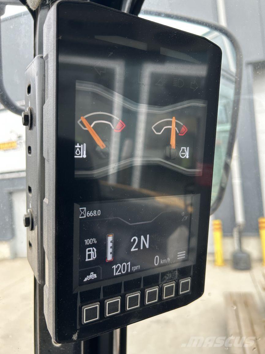 CAT 906M (8758) Pale multiuso