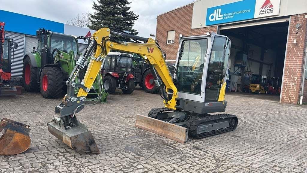 Wacker Neuson EZ26 Miniescavatori
