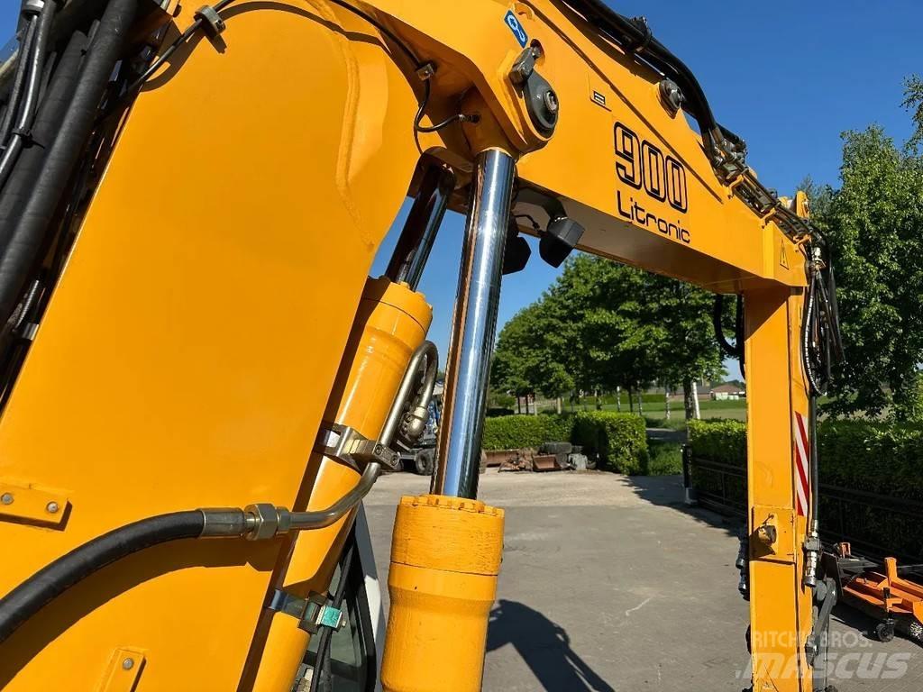 Liebherr A900C Escavatori gommati