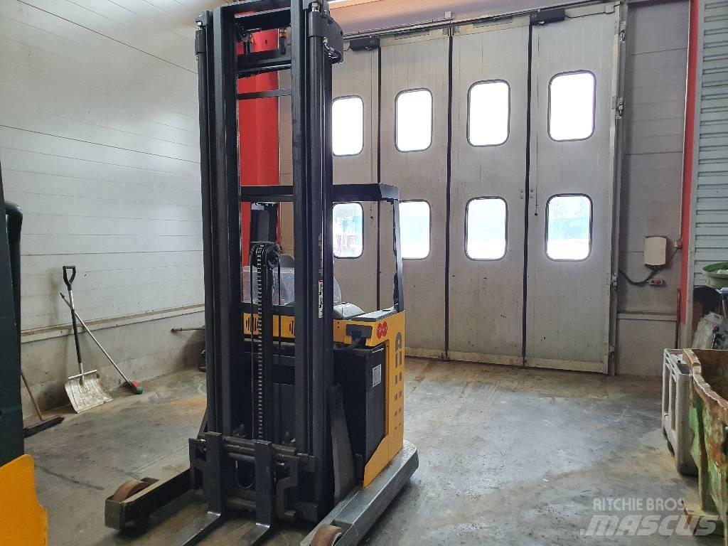 Atlet UNS141 Carrello retrattile