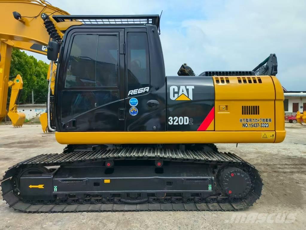 CAT 320 D Escavatori cingolati