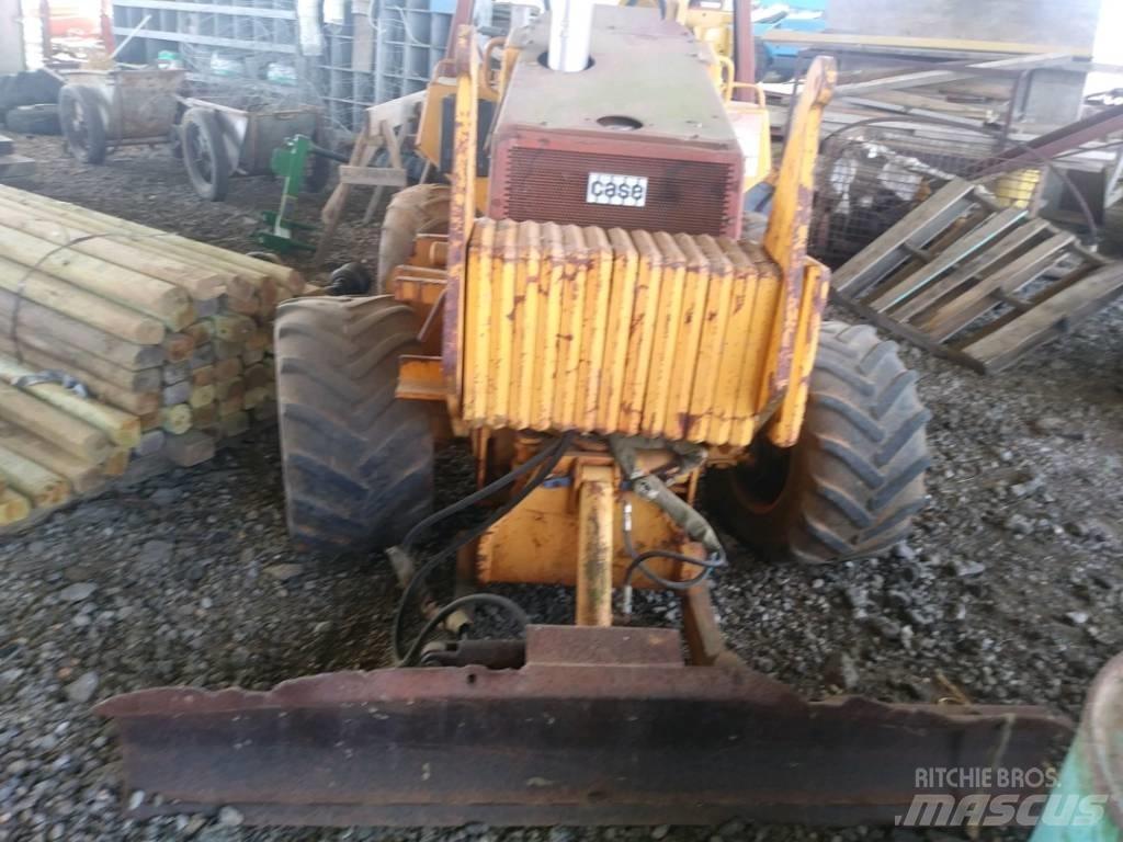 CASE 660 Scavafossi