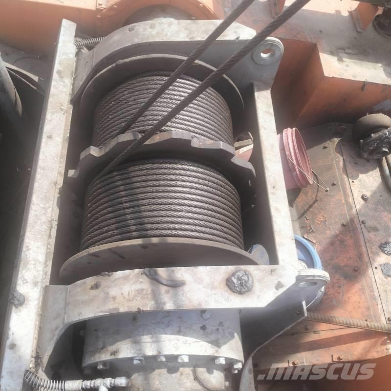 Hitachi KH 1000 Gru cingolate