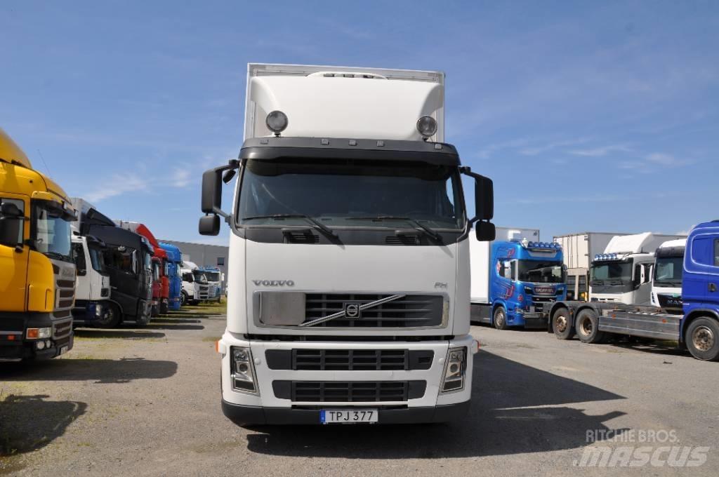 Volvo FH440 6X2 Camion cassonati