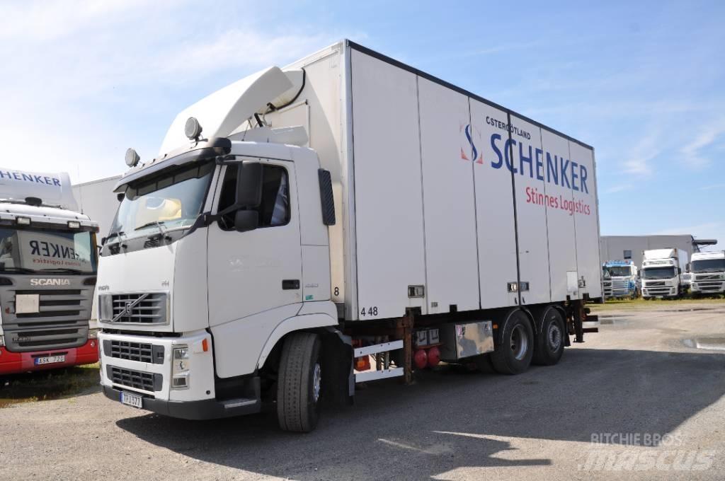 Volvo FH440 6X2 Camion cassonati