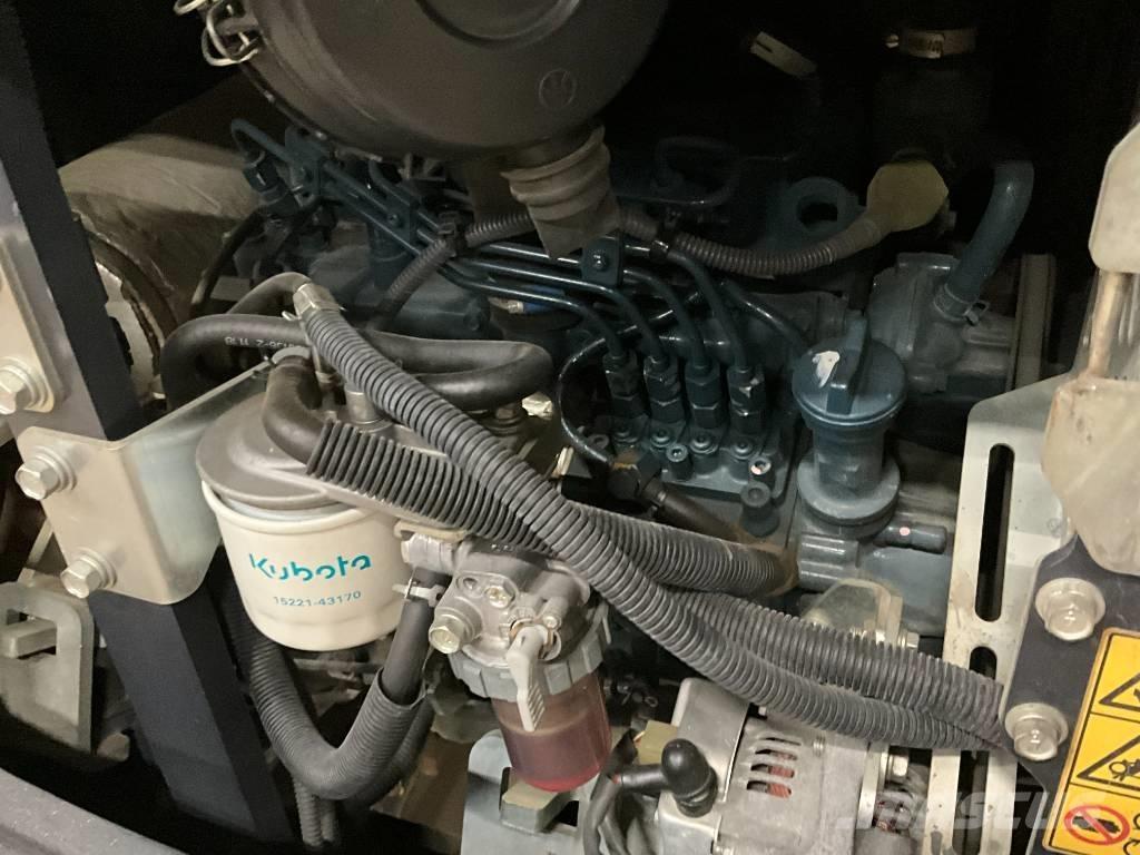 Kubota KX 027-4 Miniescavatori