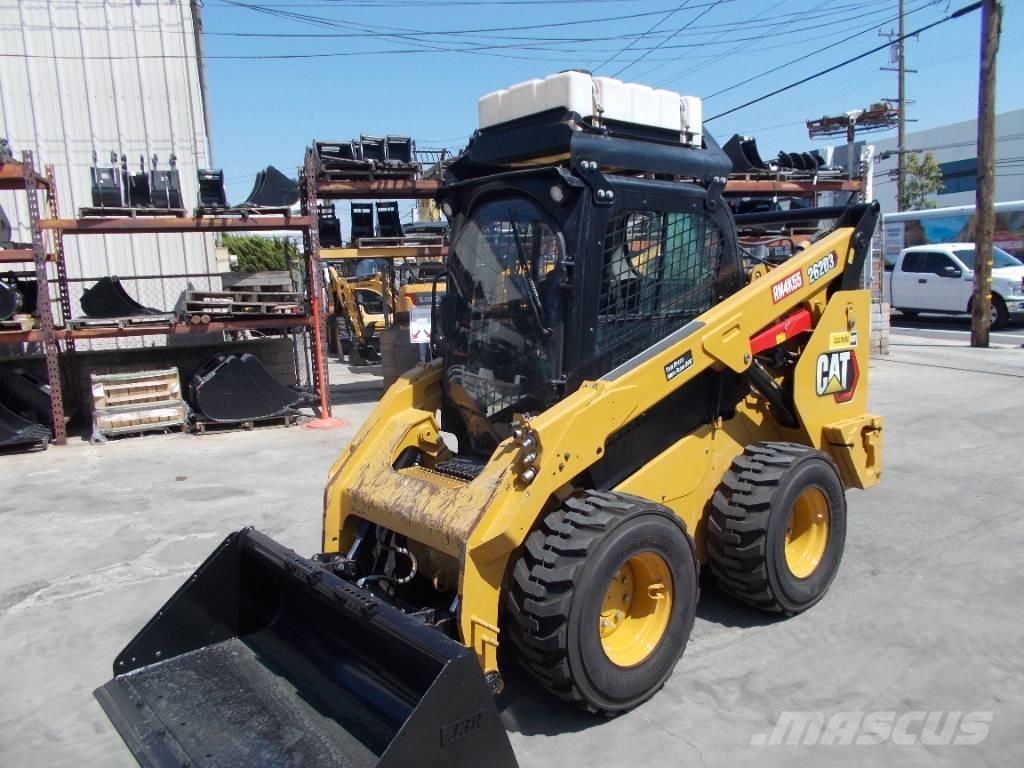 CAT 262D3 Mini Pale Gommate