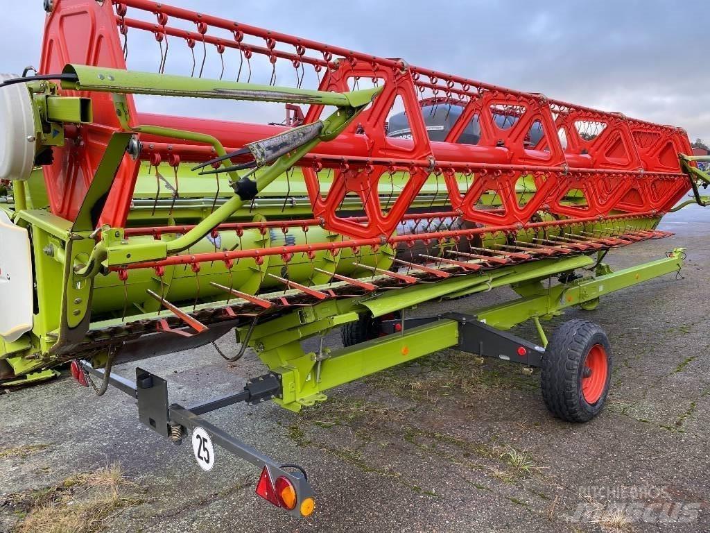 CLAAS Tucano 430 Mietitrebbiatrici