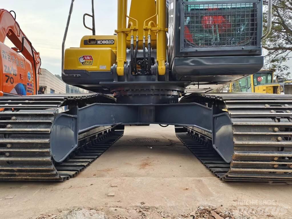 Kobelco SK200D Escavatori cingolati