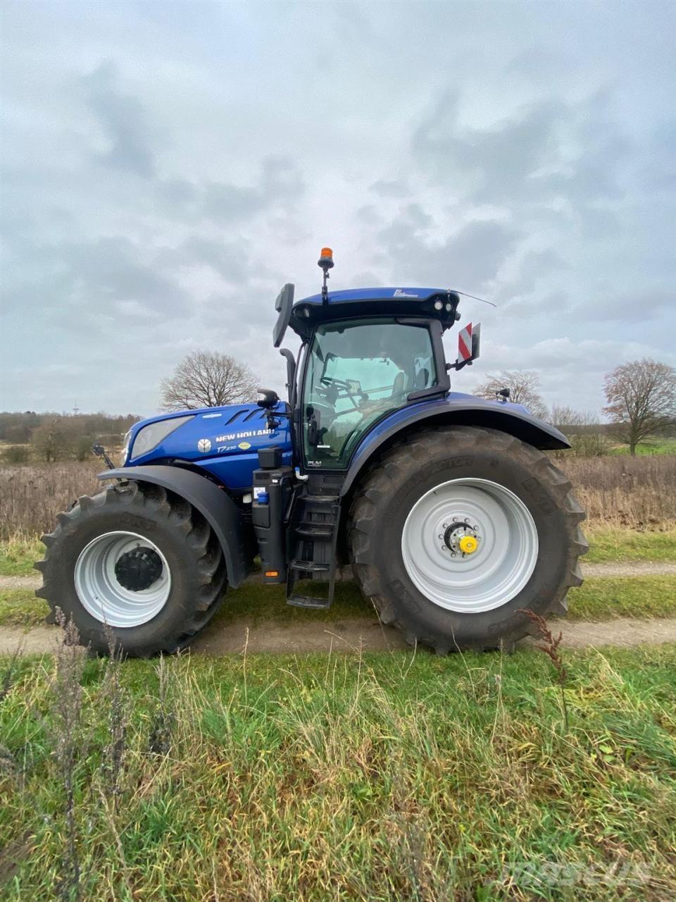 New Holland T7.230 Trattori