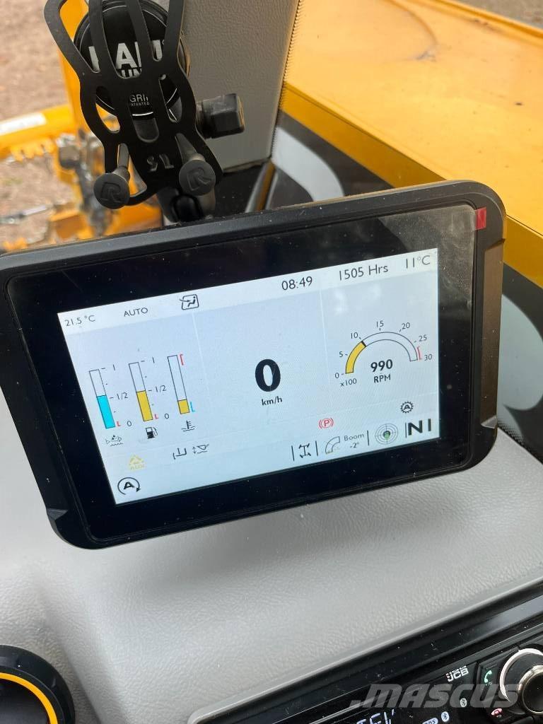 JCB Agri Xtra 542-70 Pale frontali e scavatori