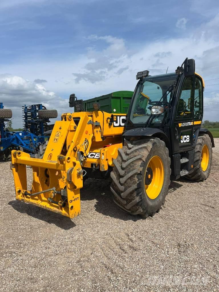 JCB Agri Xtra 542-70 Pale frontali e scavatori