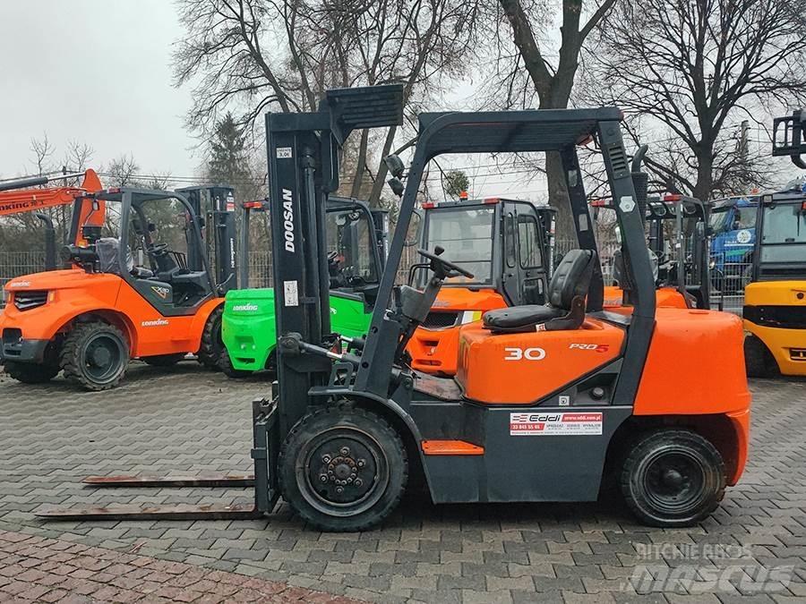Doosan D30G Carrelli elevatori diesel