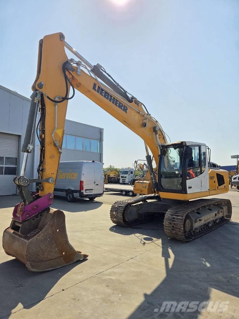 Liebherr R 922 SLC Escavatori cingolati