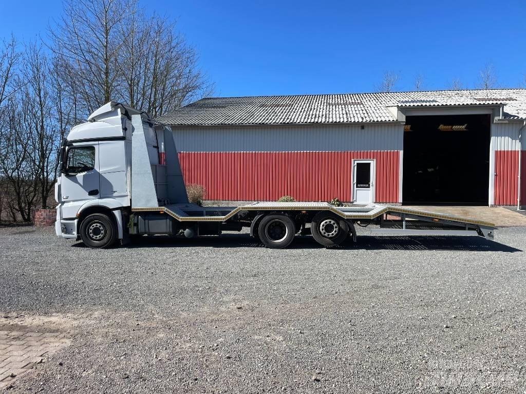 Mercedes-Benz 2551 Trasportatore per veicoli