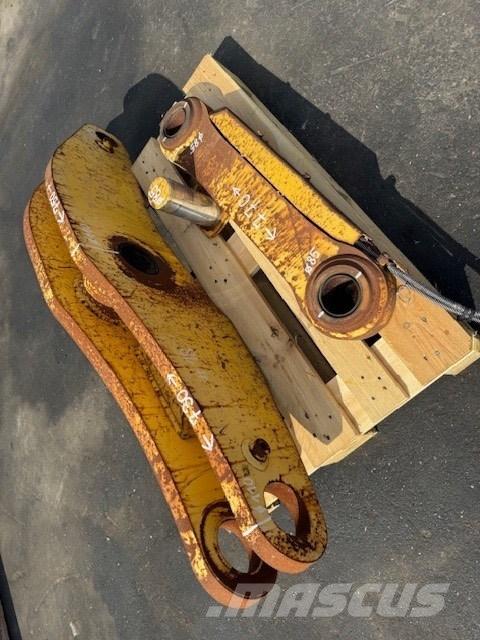 Komatsu BUCKET LINK Benne