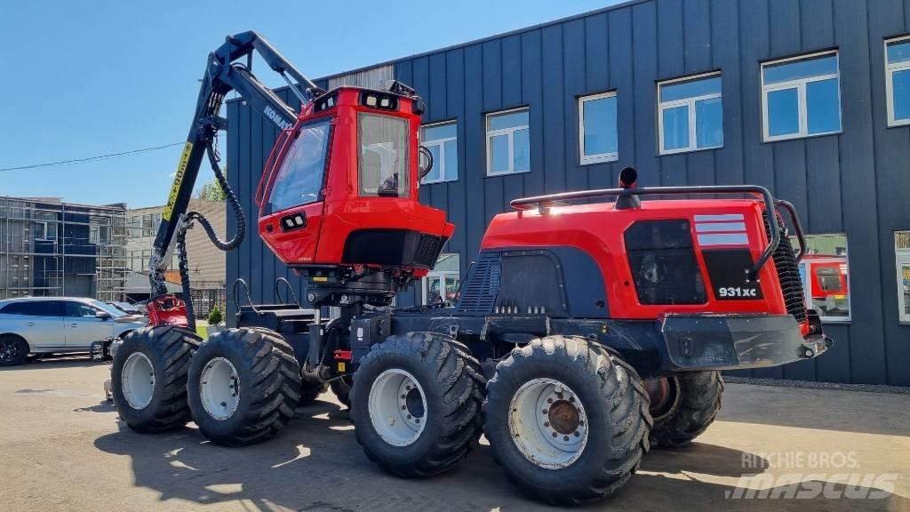 Komatsu 931 XC Abbattitrici, Disboscatrici
